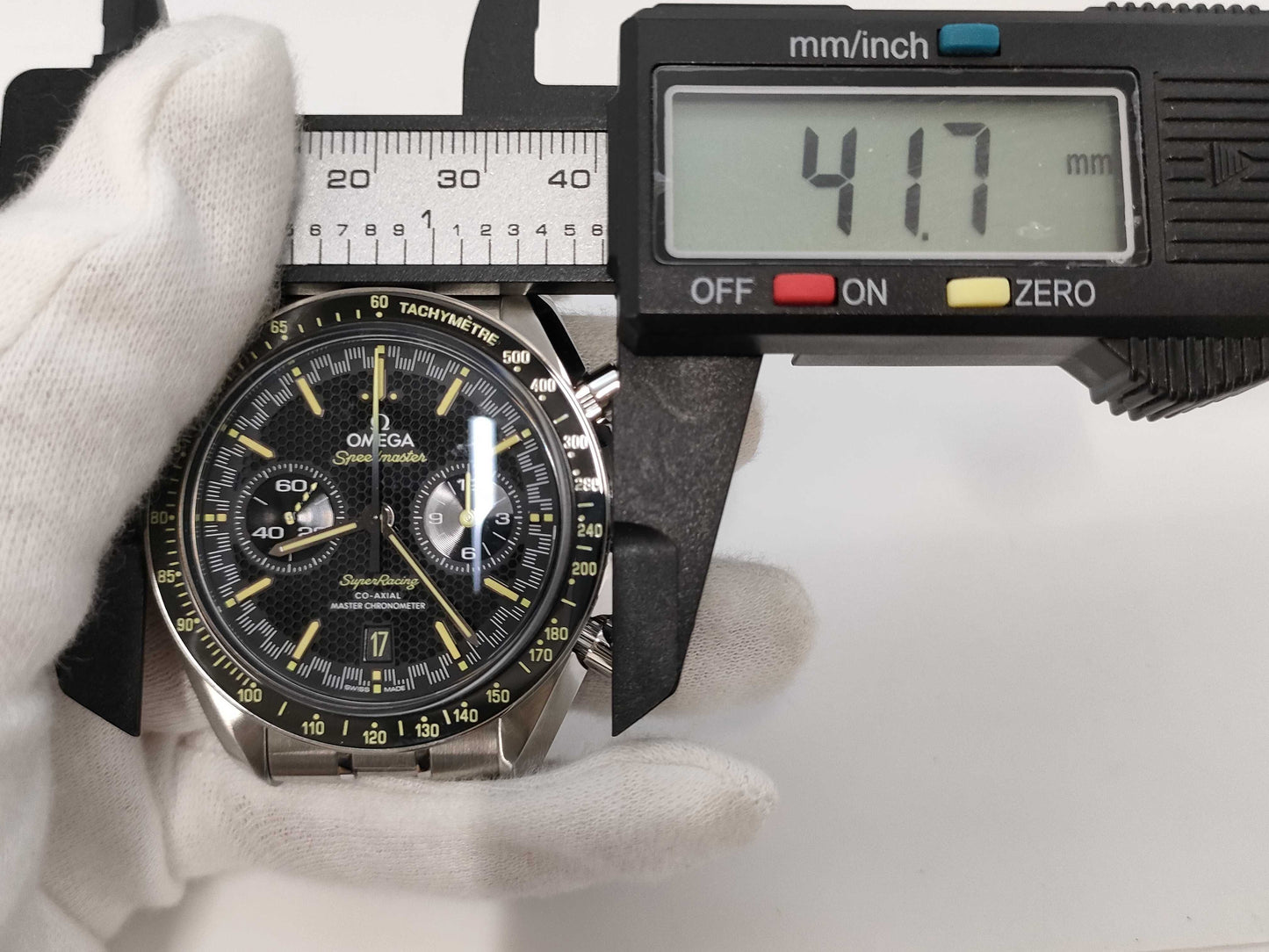 OMEGA Speedmaster OMEGA SS AT Speedmaster Super Racing 329.30.44.51.01.003 Men's Watch