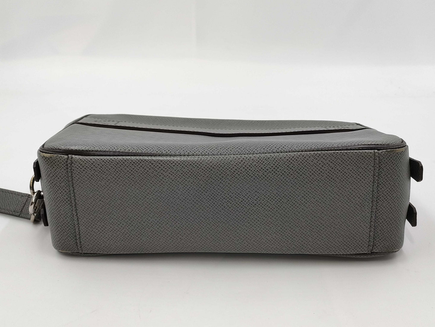 LOUIS VUITTON Taiganeo Pavel Second Bag