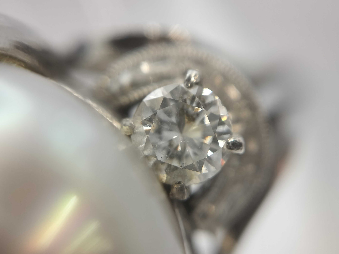Pearl diameter: approx. 14.0mm, Diamond: PT850, 11.6g, Ring