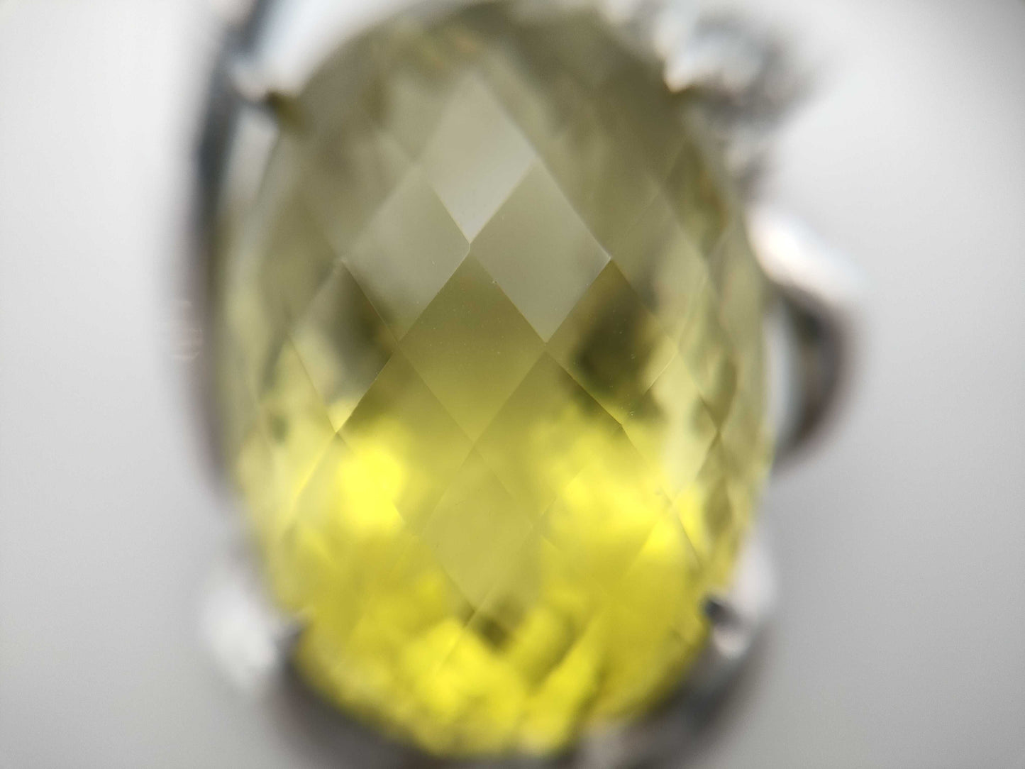 Colored Stone 41.72ct D0.25ct PT900 19.0g Pendant Top