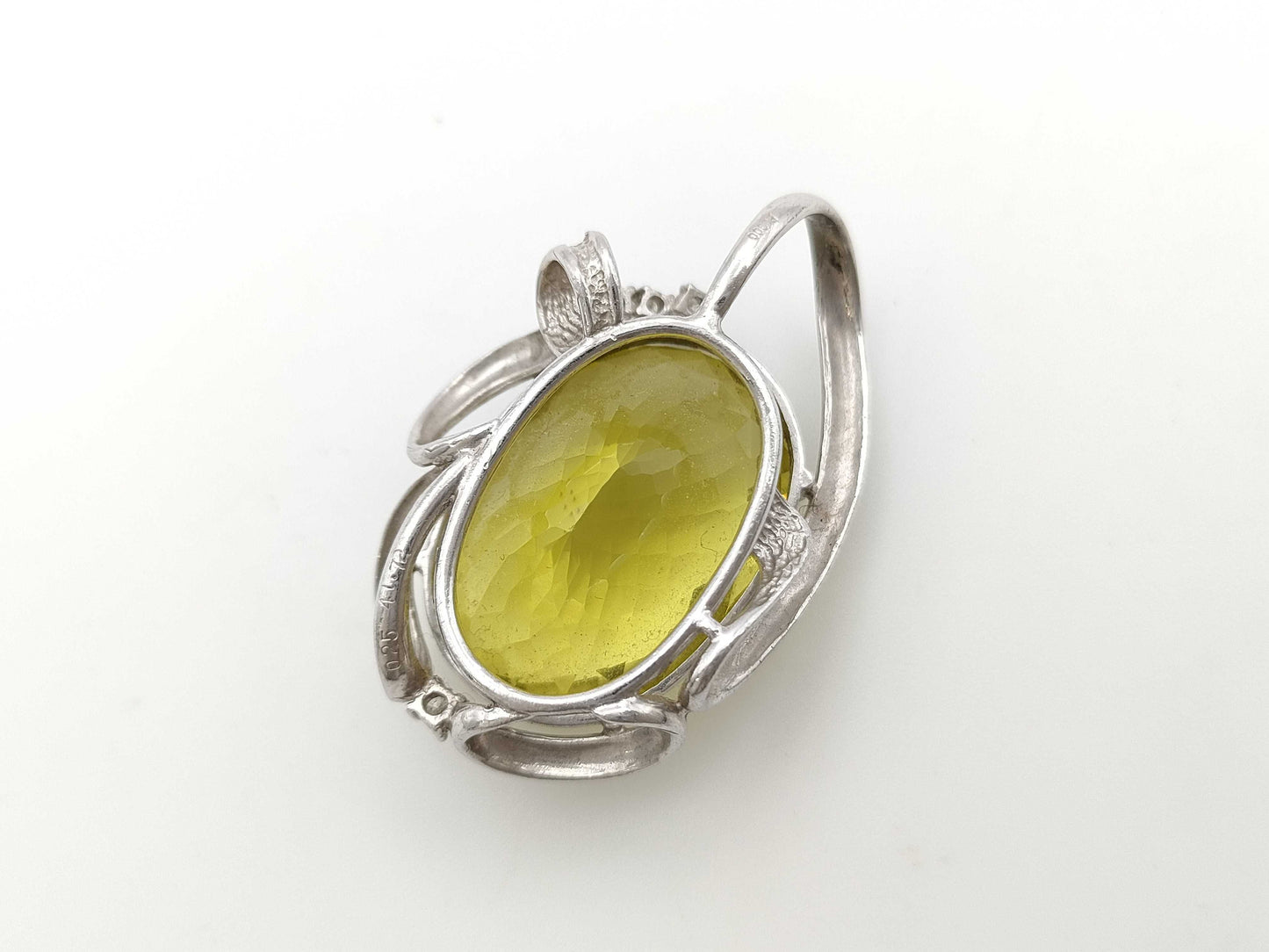 Colored Stone 41.72ct D0.25ct PT900 19.0g Pendant Top