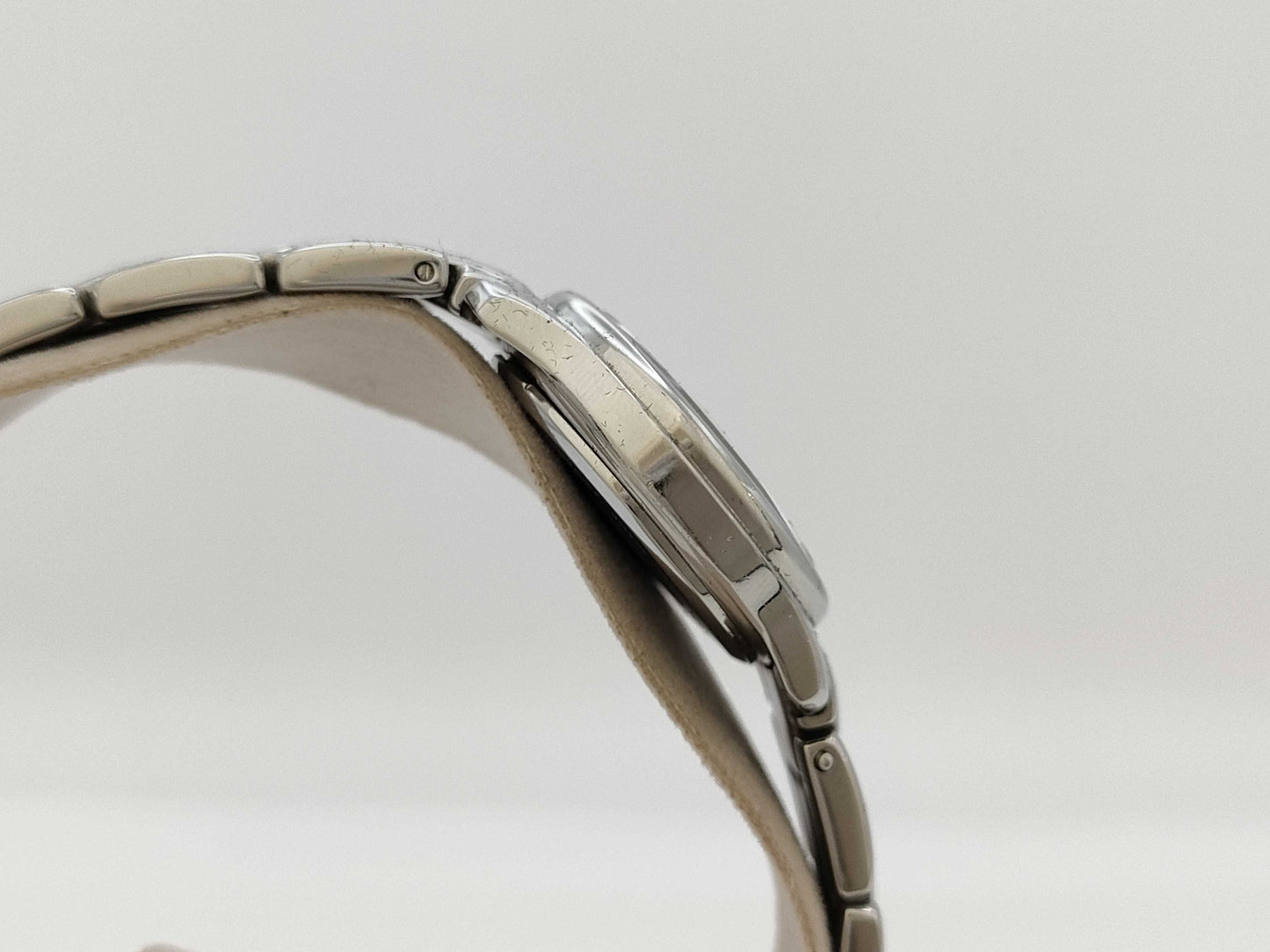 FENDI 210L 043-438 Quartz Women's Watch