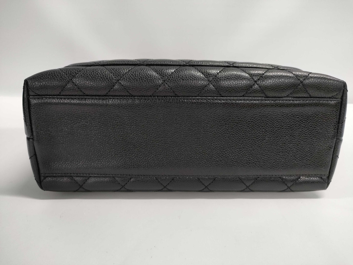 CHANEL Caviar Kelly-style Handbag, No. 6