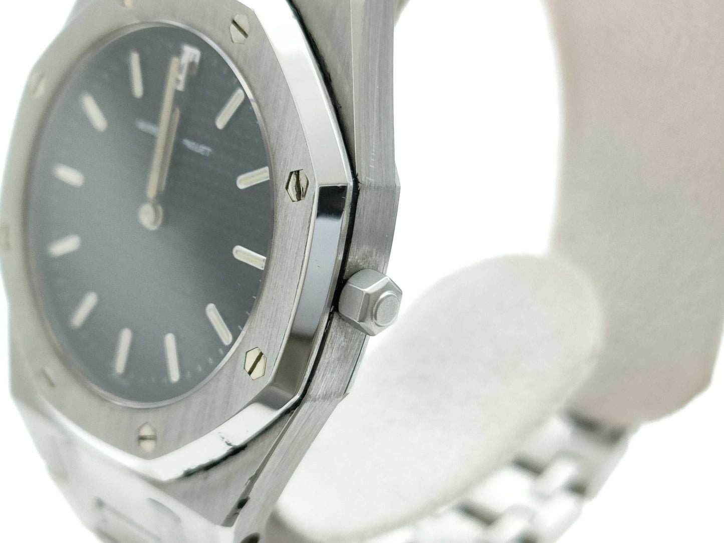 AUDEMARS PIGUET Royal Oak 6008ST 710 Quartz Black Dial Unoperated Women's Watch