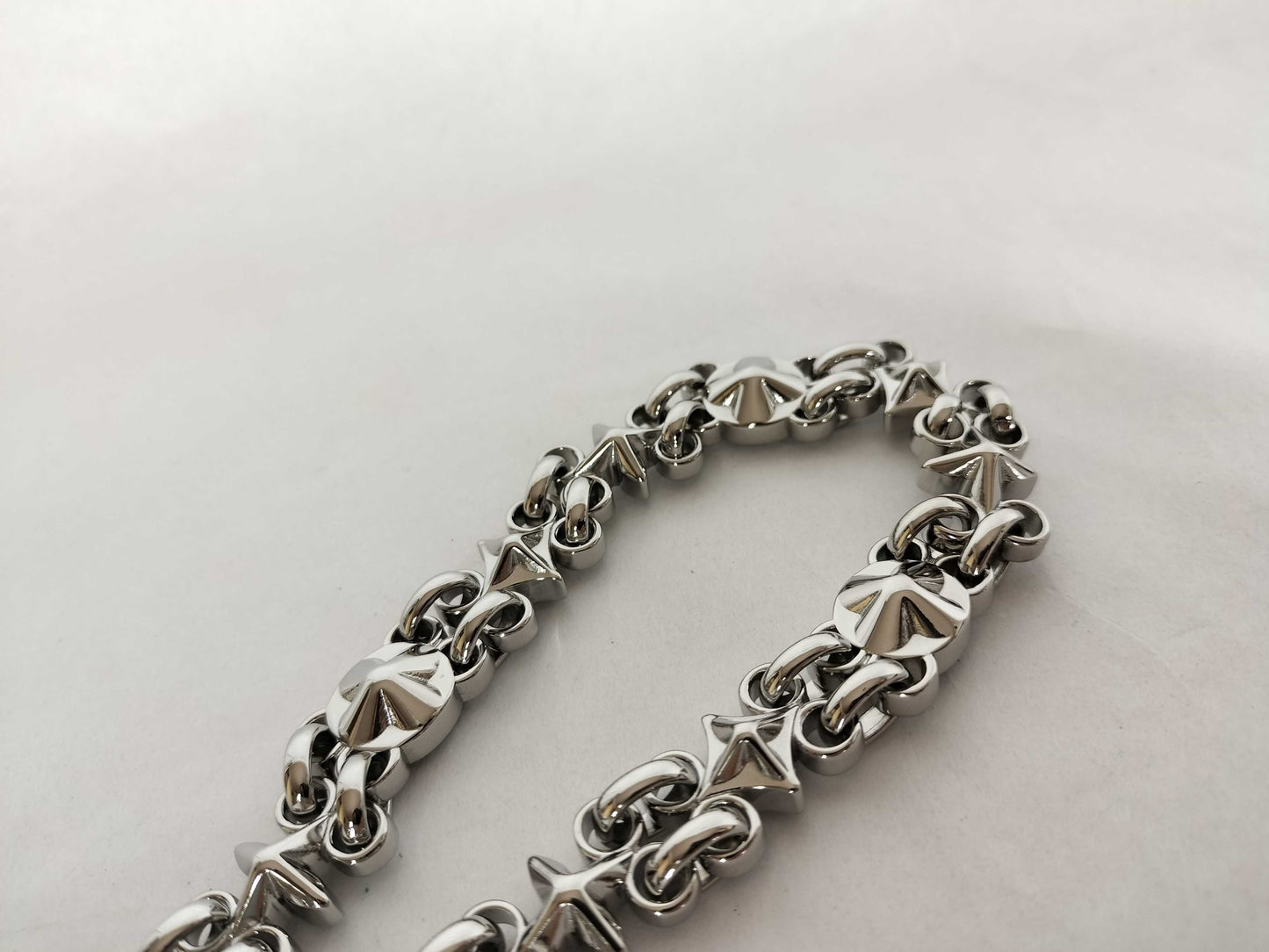 LOUIS VUITTON Louis Vuitton Dauphine Accessory Strap, Silver Stainless Steel with Silver Brass Hardware