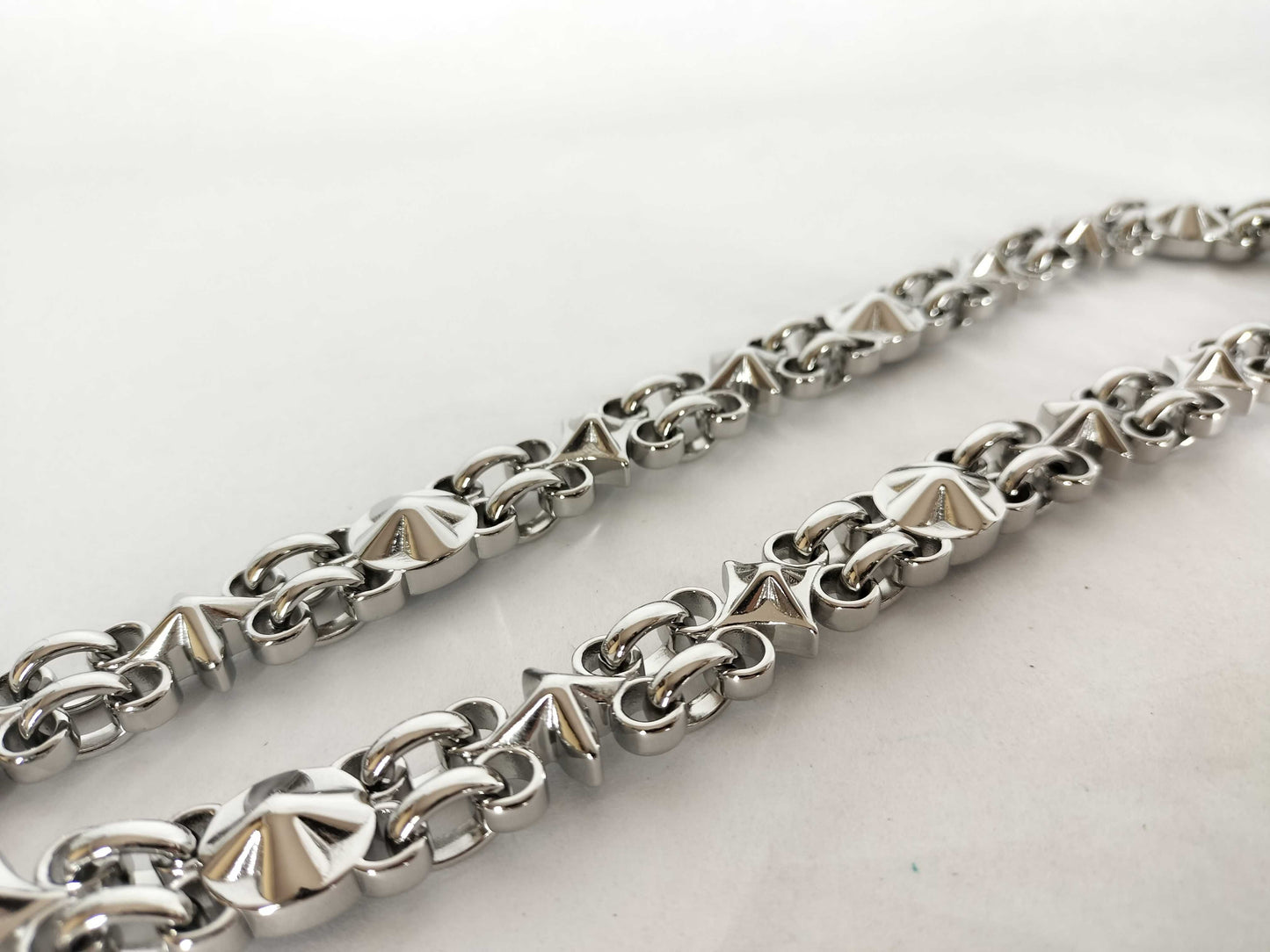 LOUIS VUITTON Louis Vuitton Dauphine Accessory Strap, Silver Stainless Steel with Silver Brass Hardware
