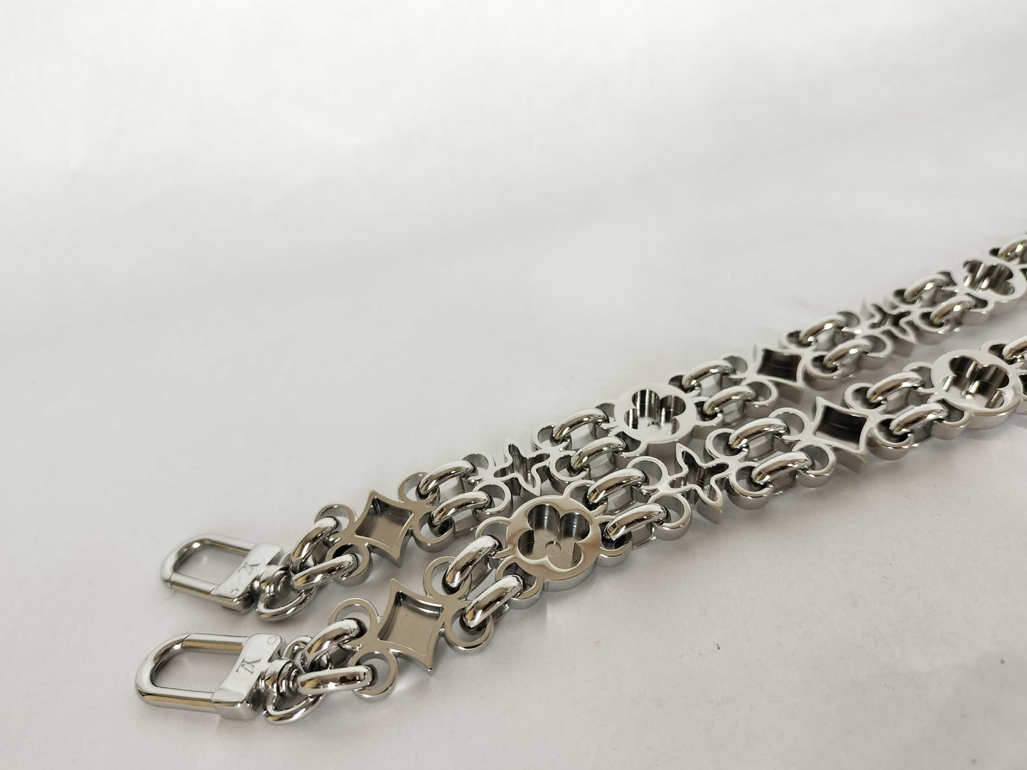LOUIS VUITTON Louis Vuitton Dauphine Accessory Strap, Silver Stainless Steel with Silver Brass Hardware