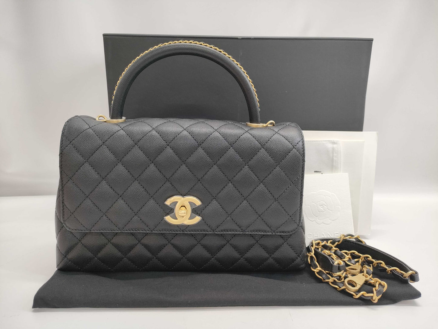CHANEL Caviar Skin Coco Handle 29 Caviar/Black Handbag
