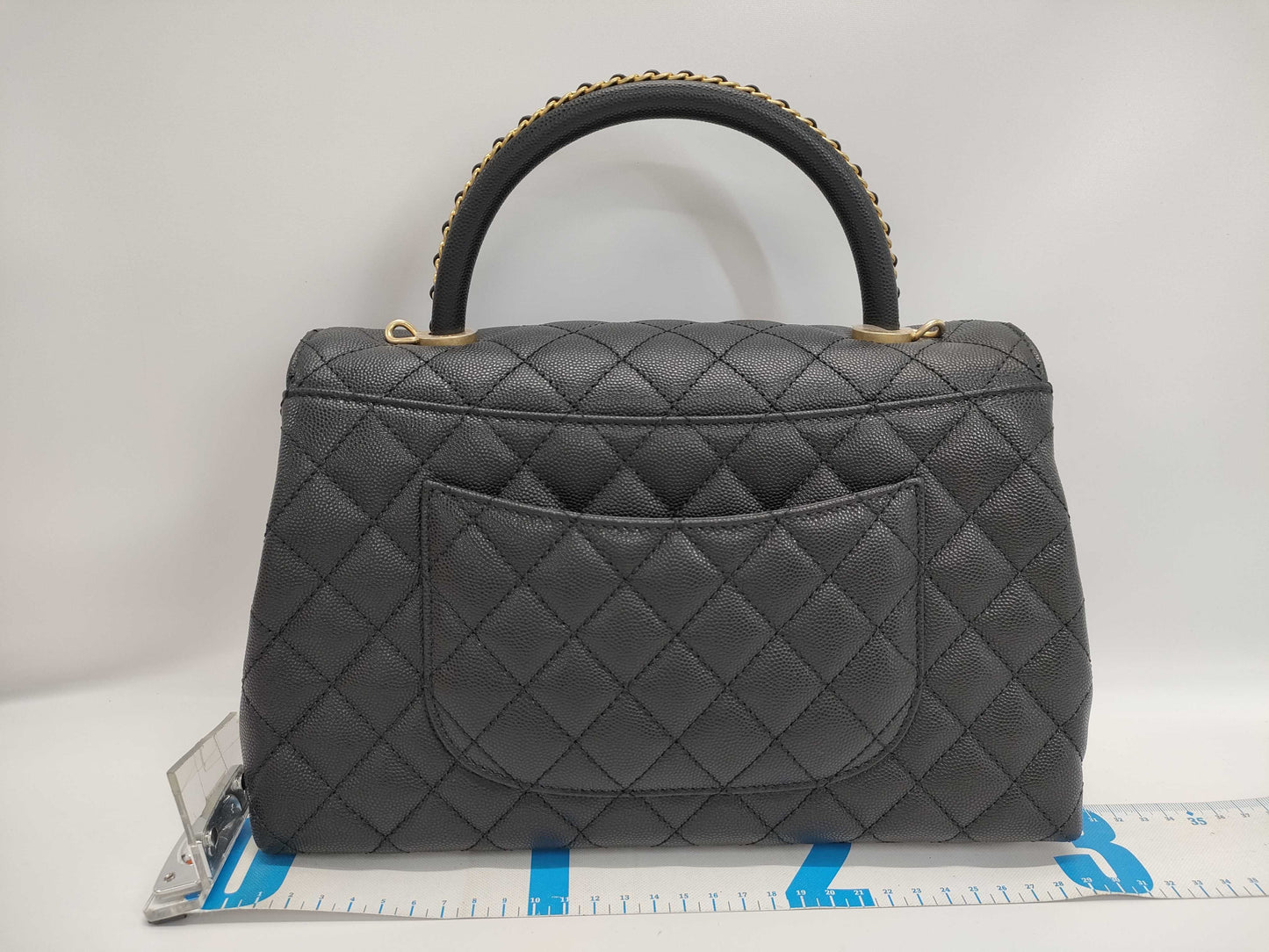 CHANEL Caviar Skin Coco Handle 29 Caviar/Black Handbag