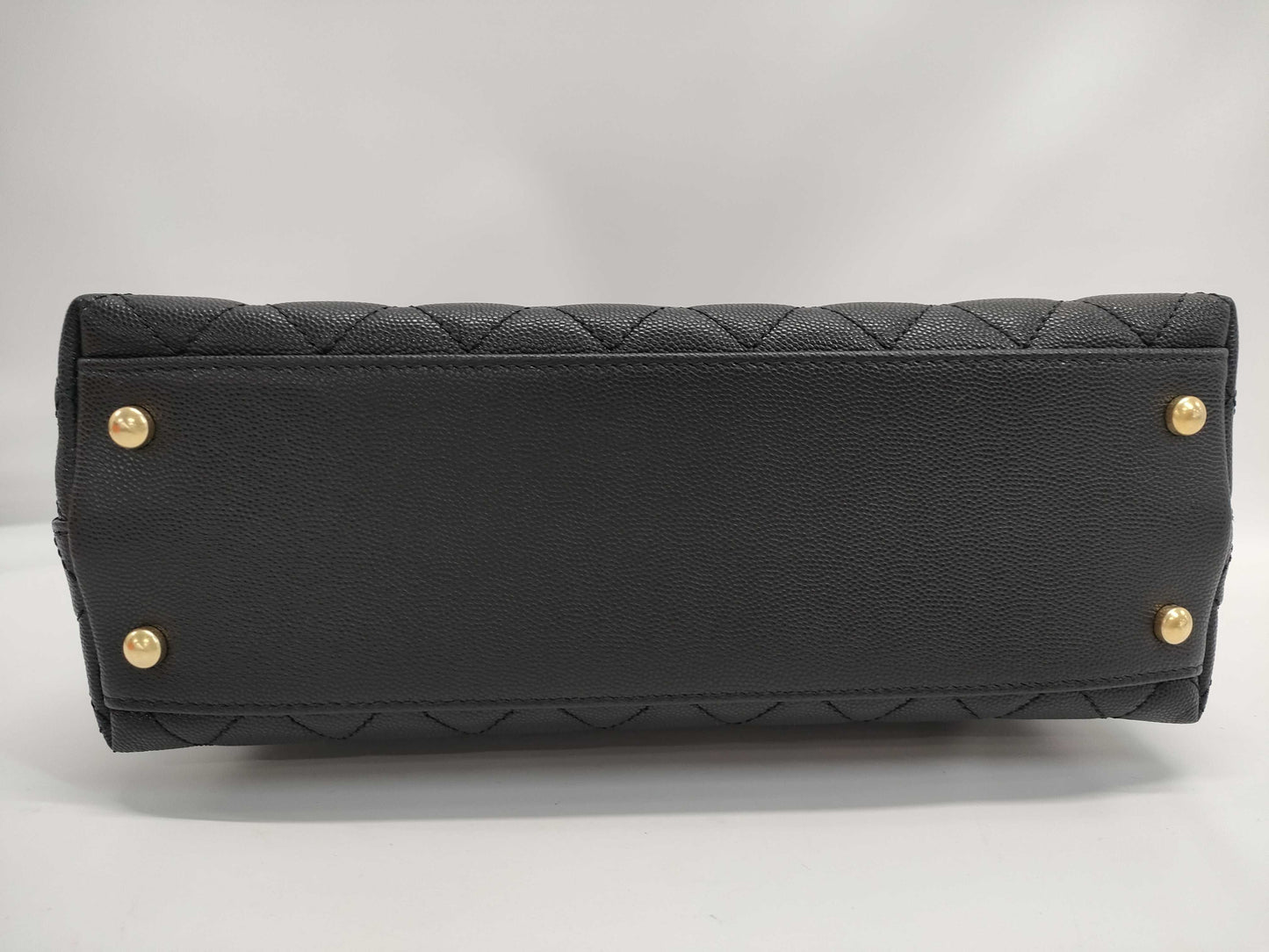 CHANEL Caviar Skin Coco Handle 29 Caviar/Black Handbag