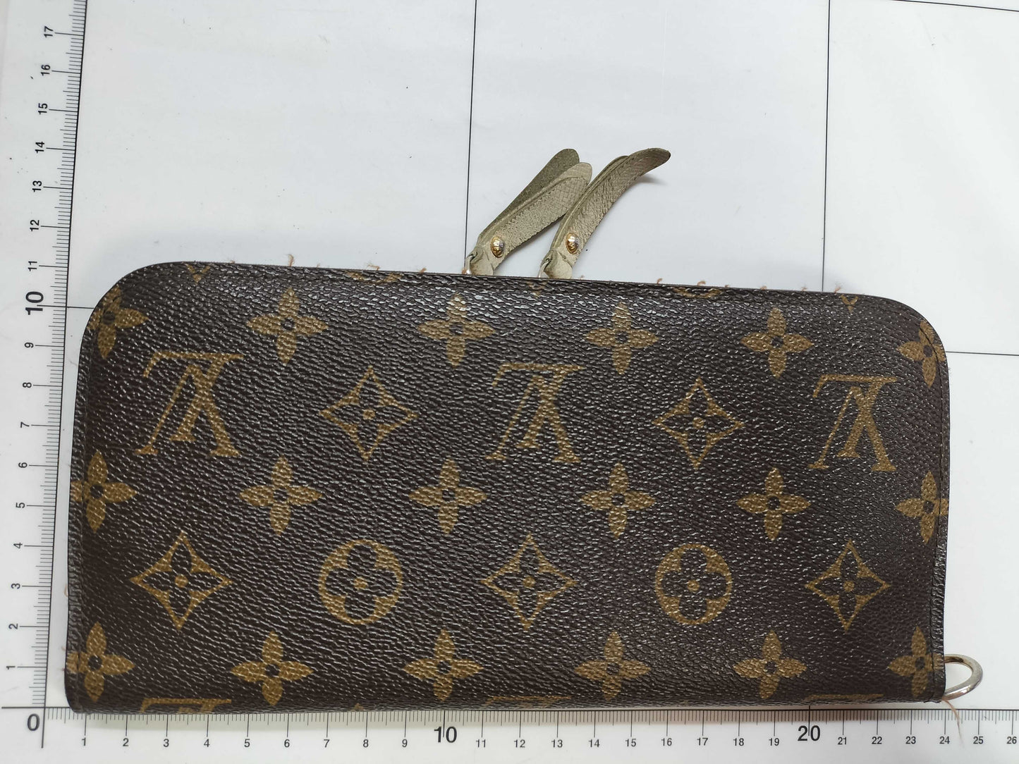 LOUIS VUITTON LOUIS VUITTON Monogram LV Monogram Portefeuille Ensolite M66563 VI2121 Wallet