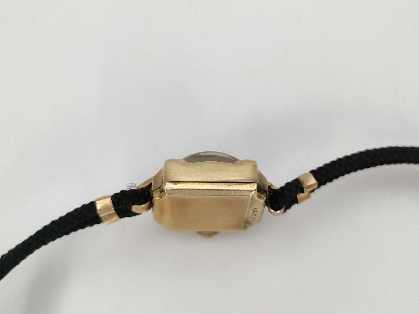 LAFORTE Hand-wound Ivory Dial Women's Watch, Unmoving, Condition