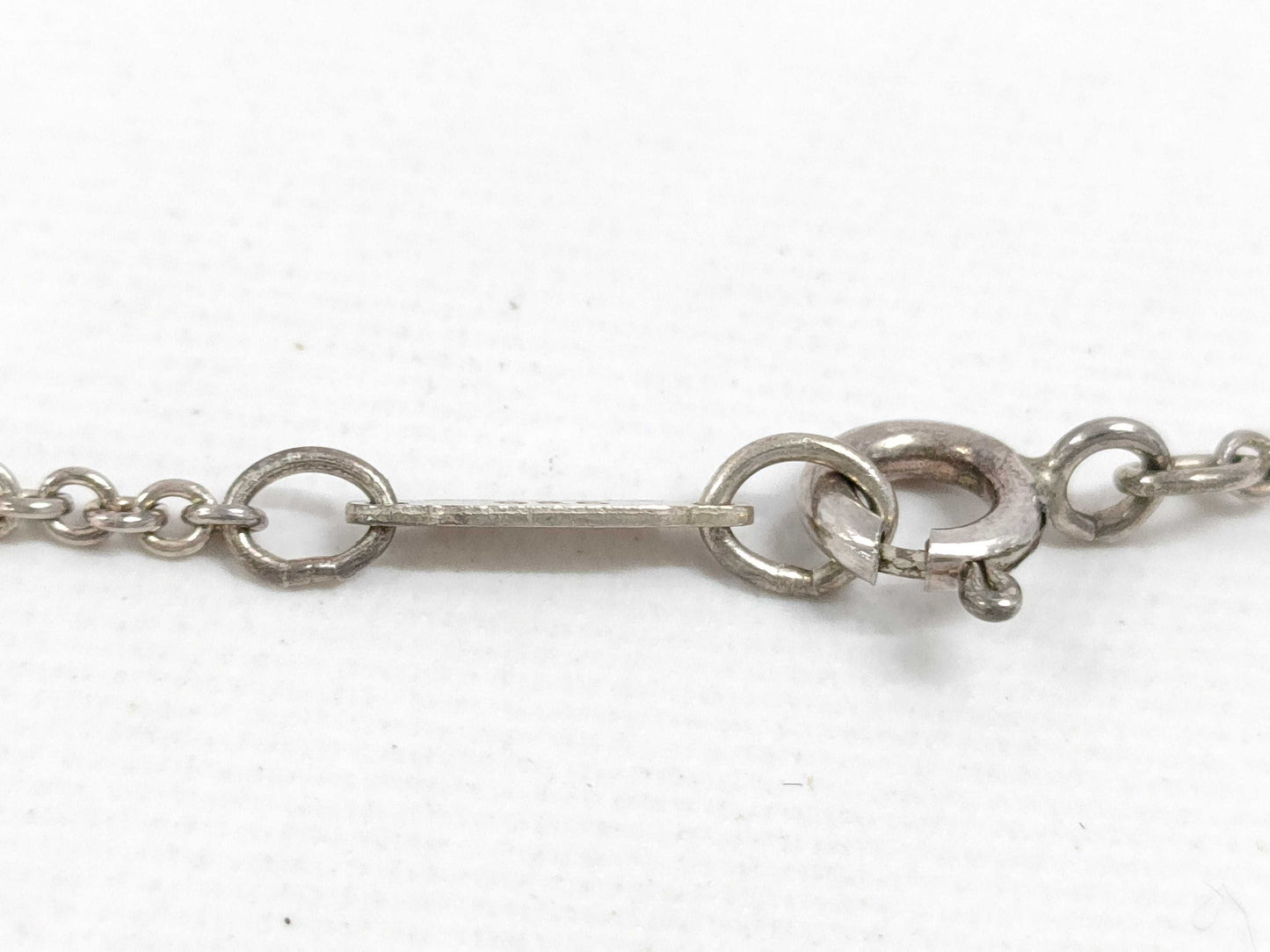 Tiffany & Co. Twisted Heart Necklace 750/925 Silver Necklace