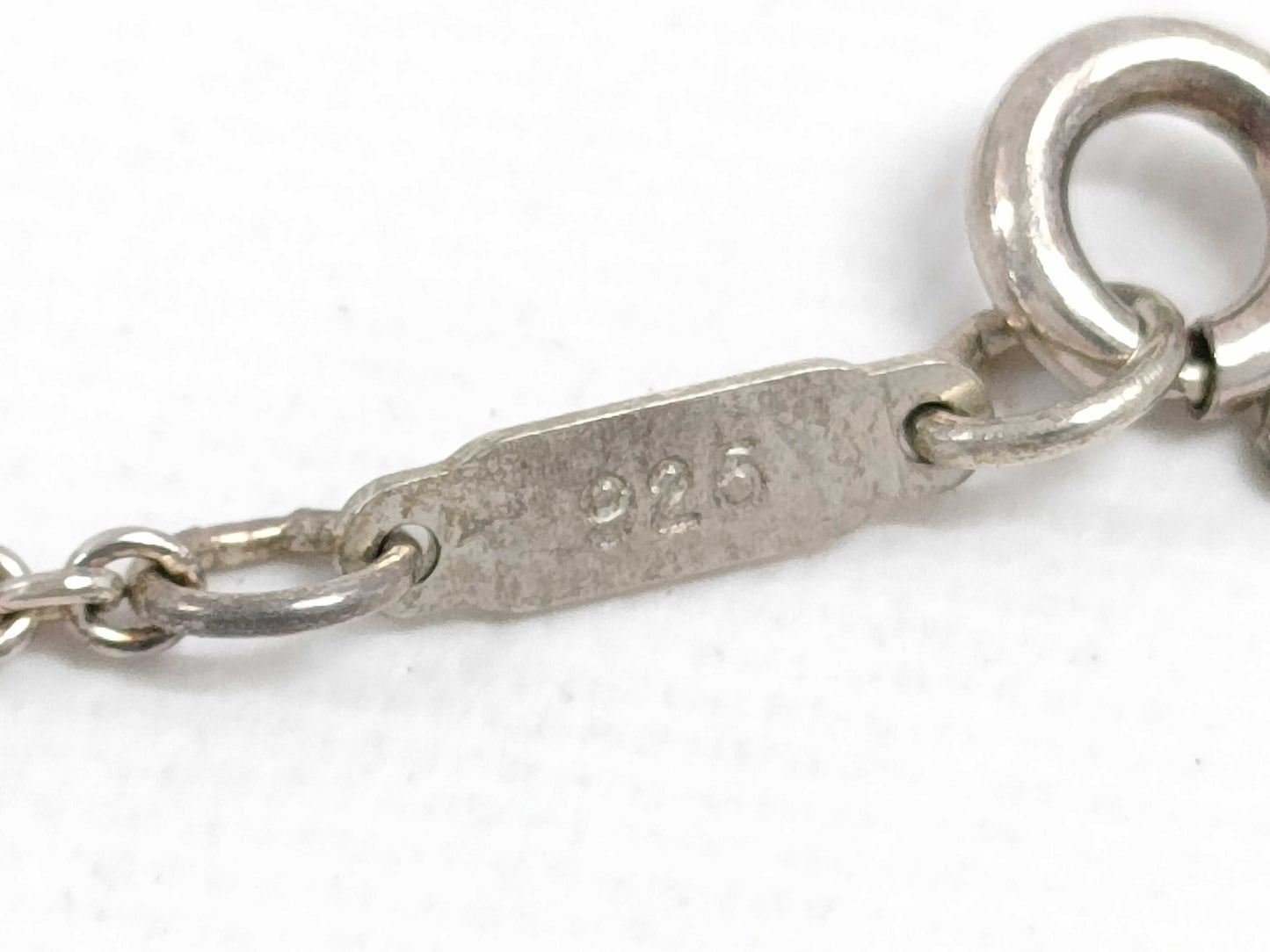 Tiffany & Co. Twisted Heart Necklace 750/925 Silver Necklace