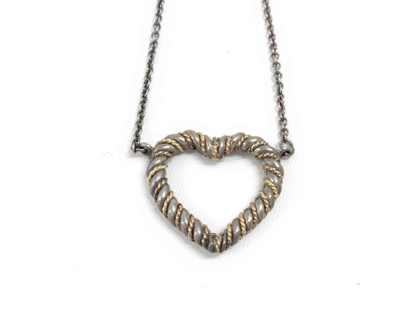 Tiffany & Co. Twisted Heart Necklace 750/925 Silver Necklace