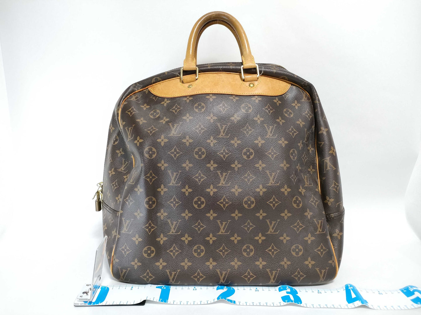 LOUIS VUITTON Monogram LV Monogram Evasion M41443 MB0025 Handbag
