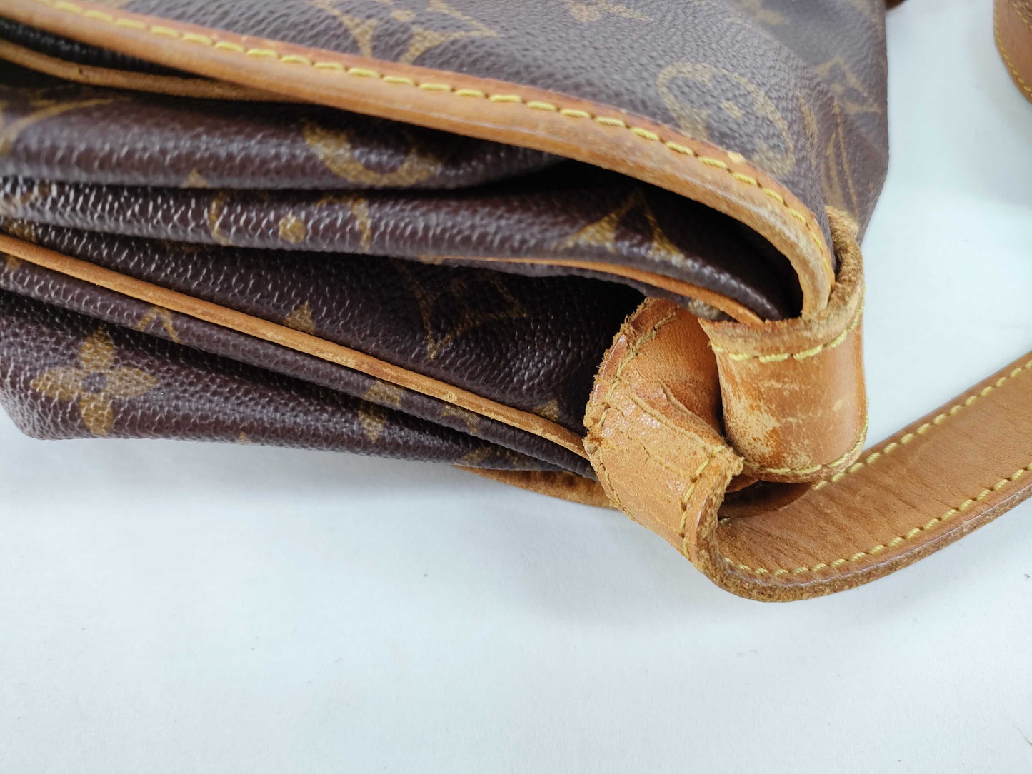 LOUIS VUITTON Monogram LV Monogram Saumur 35 M42254 AR0940 Shoulder Bag