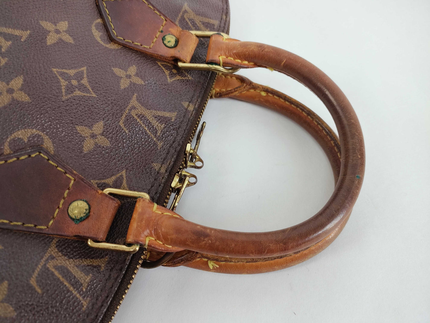 LOUIS VUITTON Monogram LV Monogram Alma M51130 VI1914 Handbag