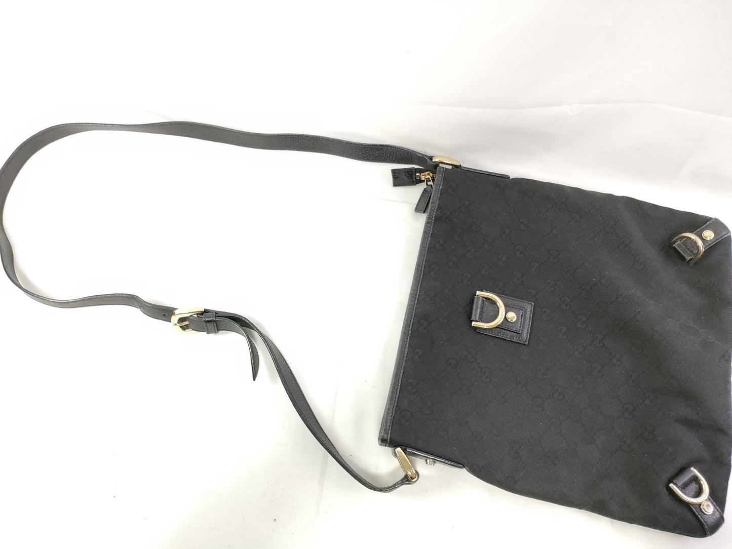 GUCCI Abbey GG Canvas Shoulder Bag 131326 204991 Black Shoulder Bag