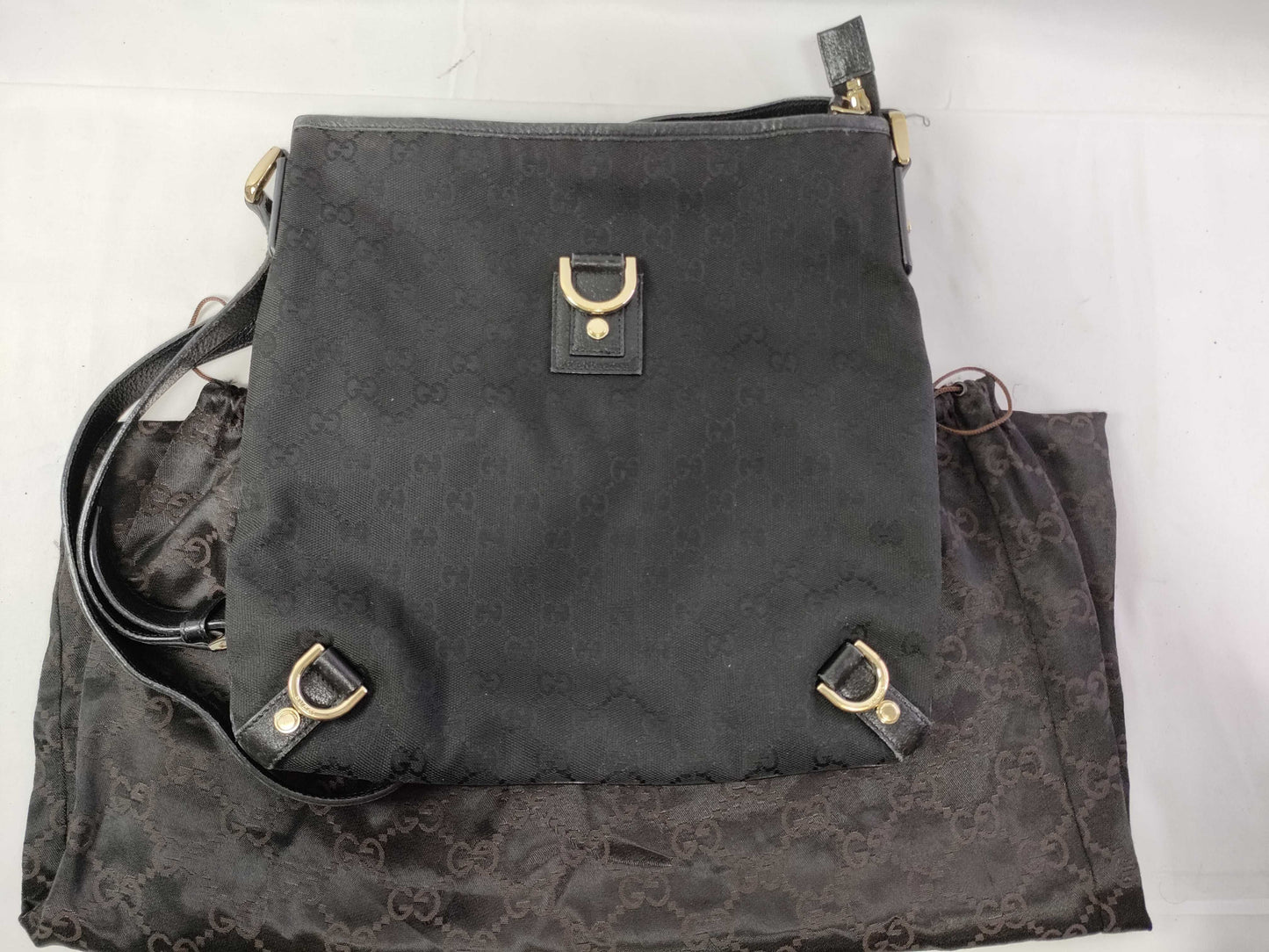 GUCCI Abbey GG Canvas Shoulder Bag 131326 204991 Black Shoulder Bag