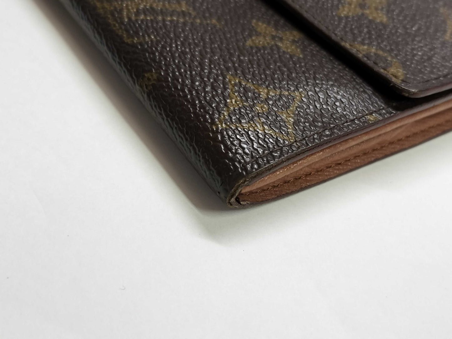 LOUIS VUITTON LOUIS VUITTON Monogram LV Monogram Porte Monnaie Credit Wallet M61725 CA0975