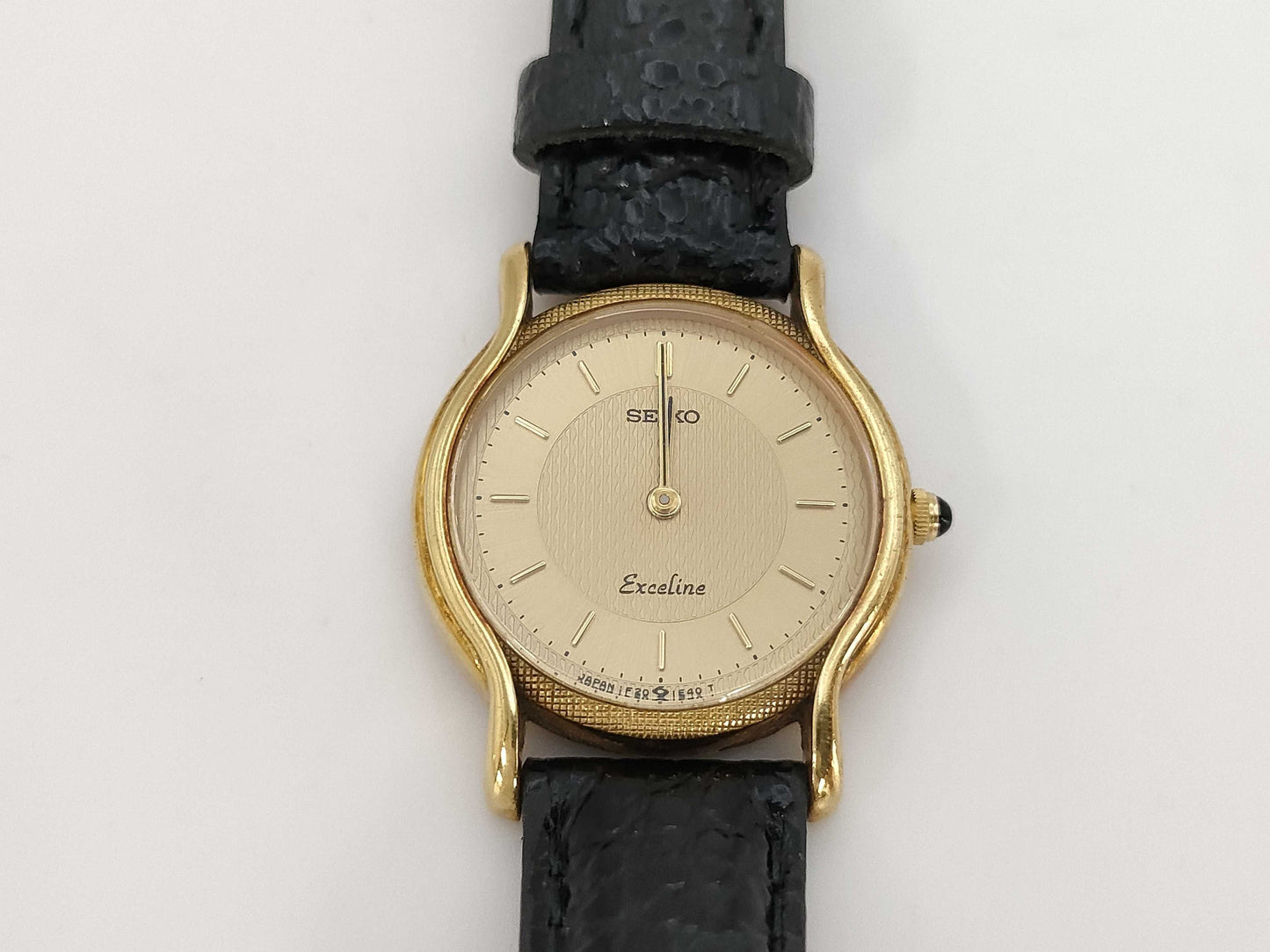 SEIKO Exceline 1F20-0D90 0N0239 Quartz 18K Non-Working/No Operational Guarantee Women's Watch