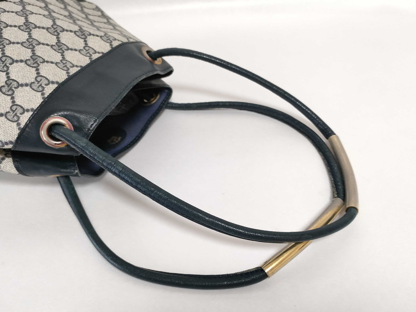 GUCCI GG Supreme Gucci Old Gucci GG Supreme Shoulder Bag Navy x Gray Shoulder Bag