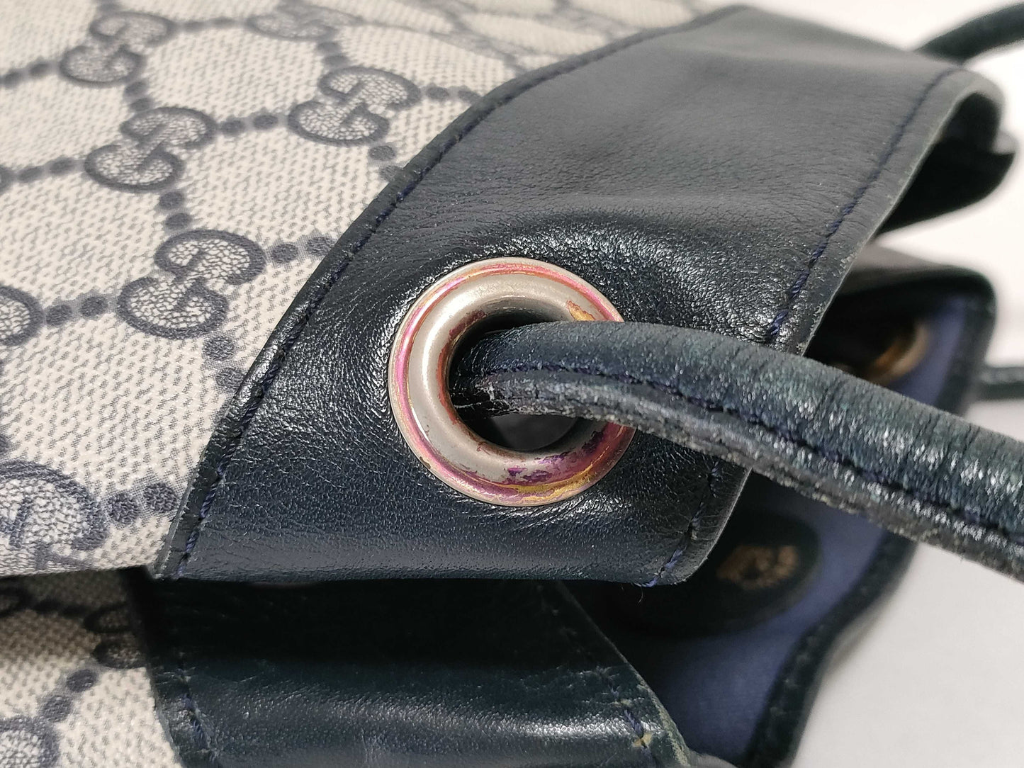 GUCCI GG Supreme Gucci Old Gucci GG Supreme Shoulder Bag Navy x Gray Shoulder Bag