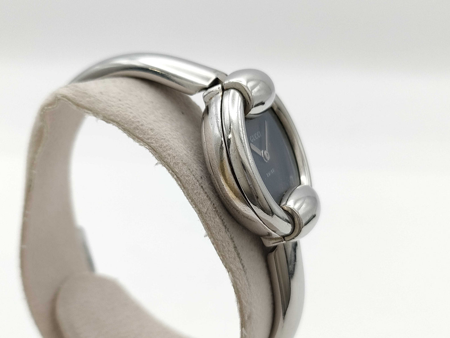 GUCCI 1400L 0088020 Quartz Black Dial Women's Watch