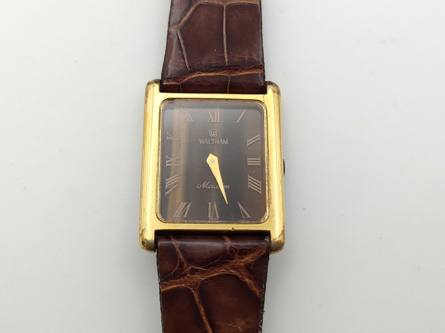 WALTHAM 4D0327 Manual Winding Women's Watch