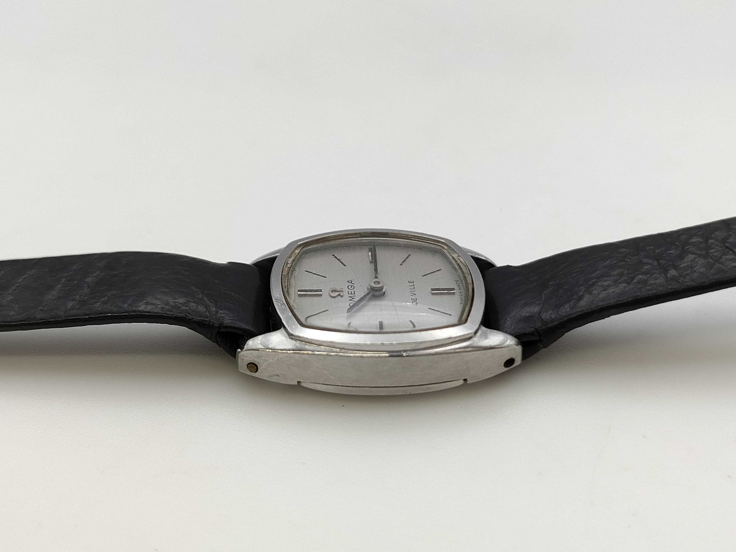 OMEGA Hand-wound Women's Watch