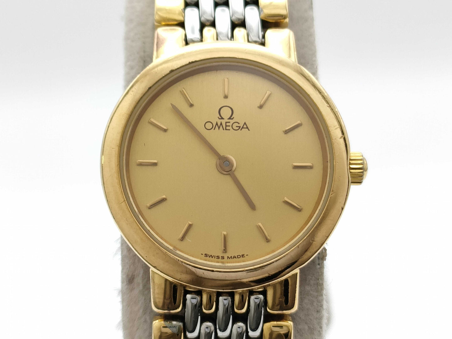 OMEGA 53818813 Quartz Women's Watch