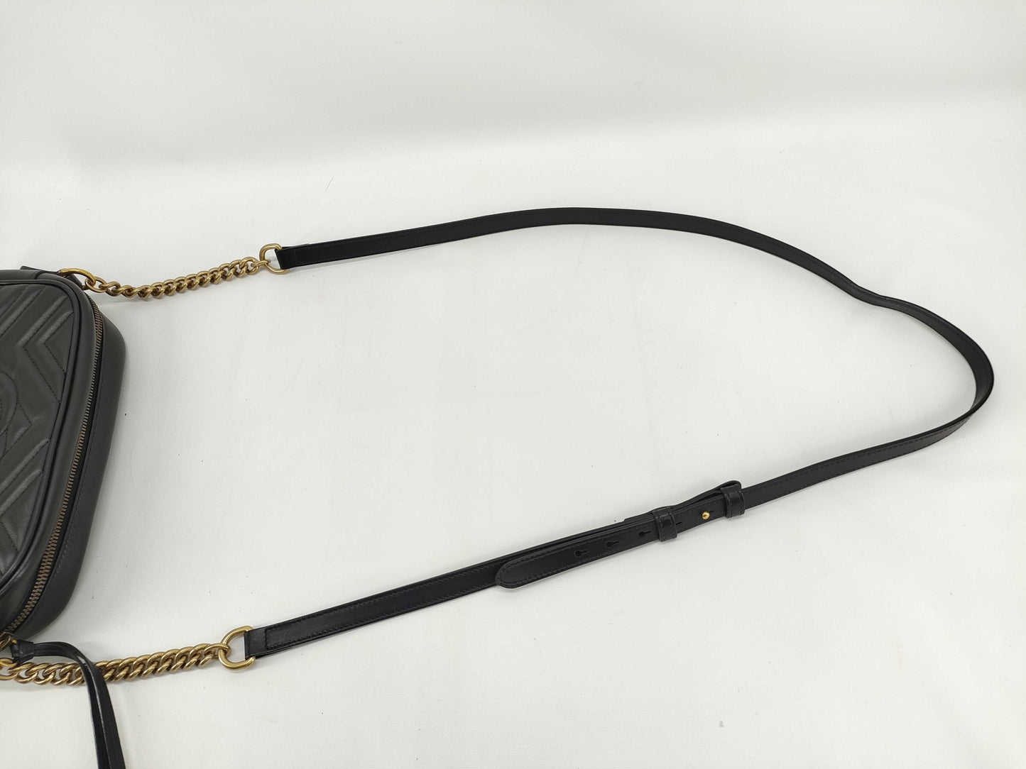 GUCCI GUCCI GG Marmont Shoulder Bag Shoulder Bag