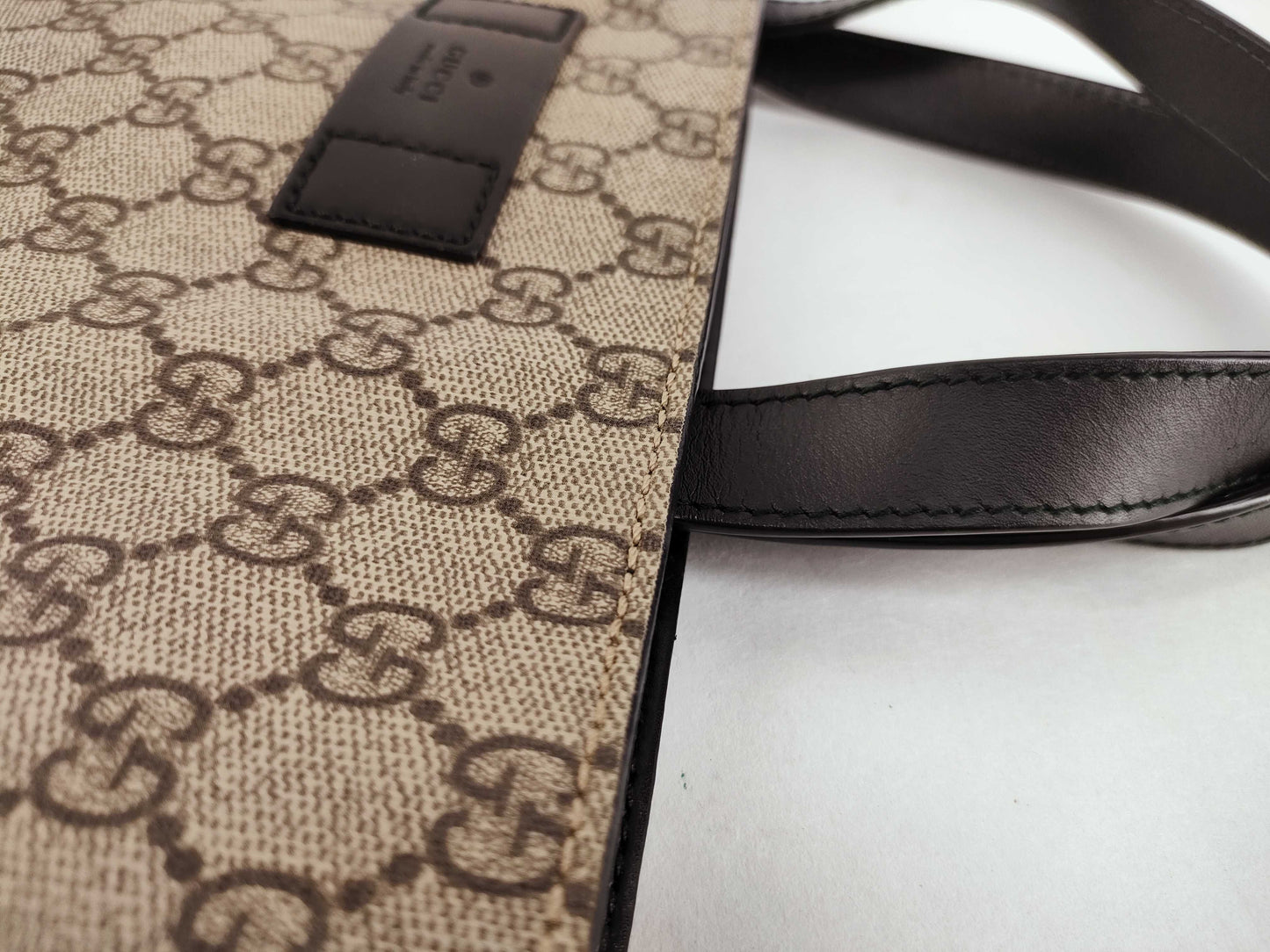 GUCCI GG Supreme Gucci Bag Sherry Line GG Supreme Tote Bag