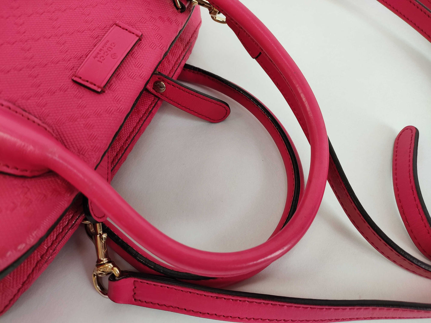 GUCCI Leather Handbag with Shoulder Strap