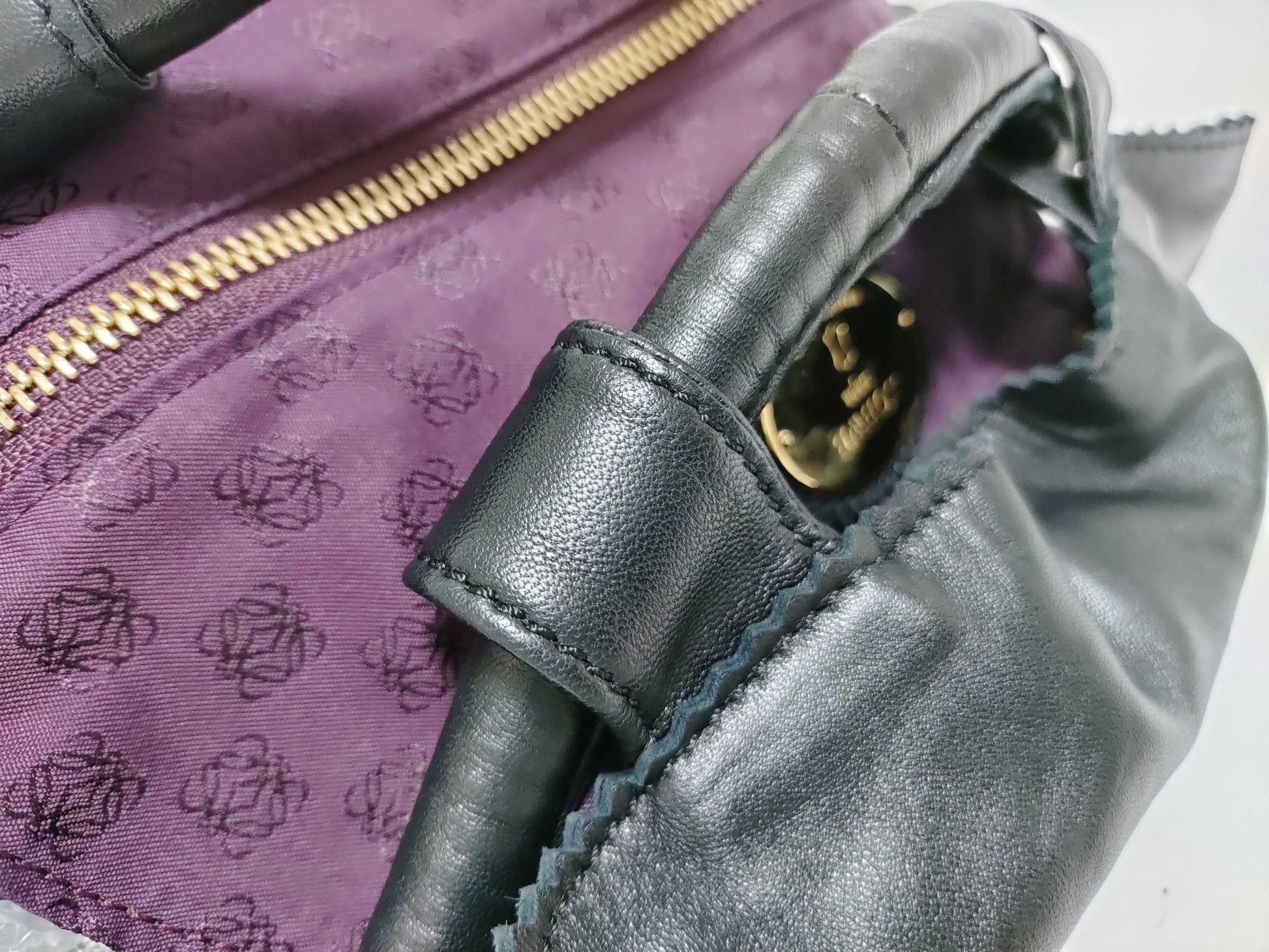 LOEWE Nappa Aire Leather Handbag in Black
