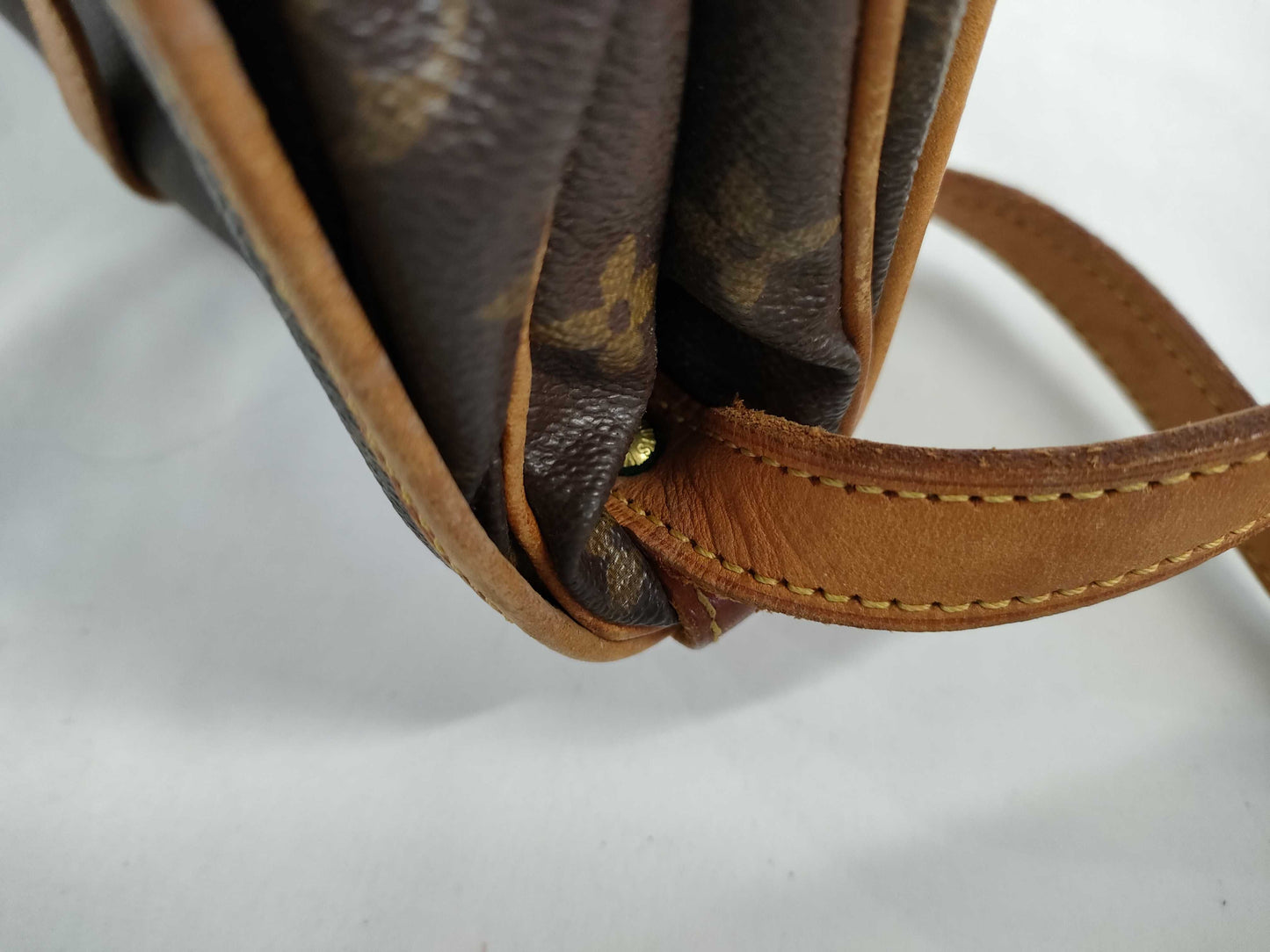 LOUIS VUITTON LOUIS VUITTON Monogram Saumur 30 M42256 AR1912 Shoulder Bag