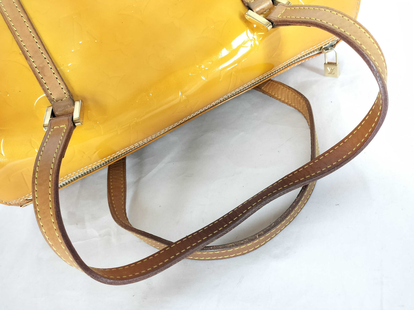 LOUIS VUITTON Vernis Bedford Yellow Handbag M91006 V10092