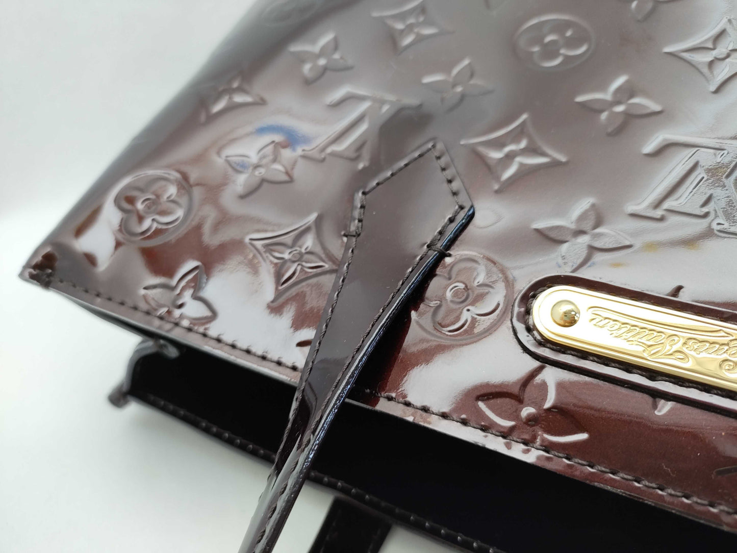 LOUIS VUITTON Vernis Wilshire PM M91451 Handbag with Unknown Serial Number