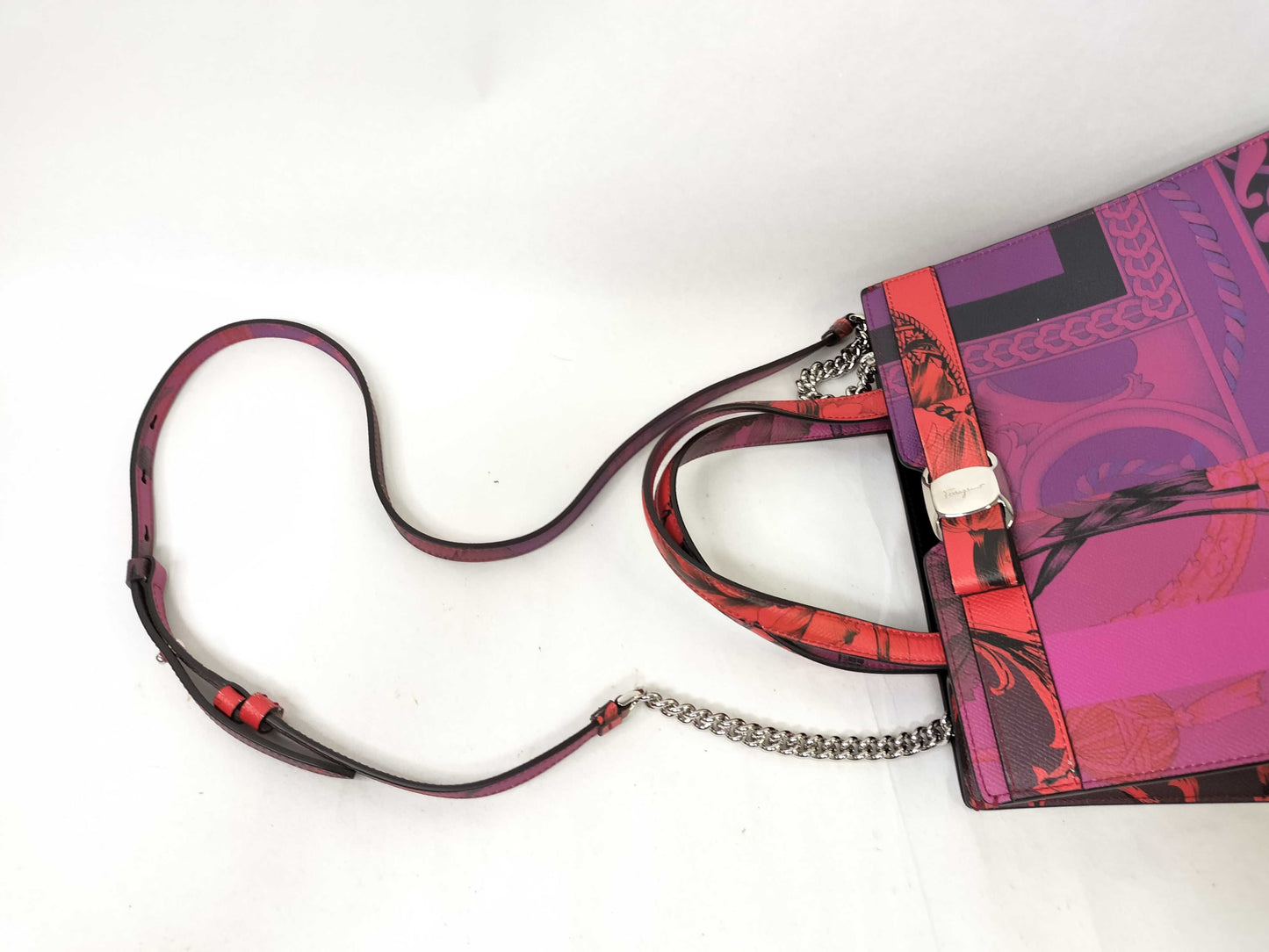 Salvatore Ferragamo Vara Leather Handbag, Pink, AU-21/0492
