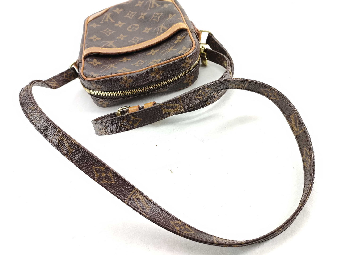 LOUIS VUITTON Monogram Danube M45266 Brown Shoulder Bag