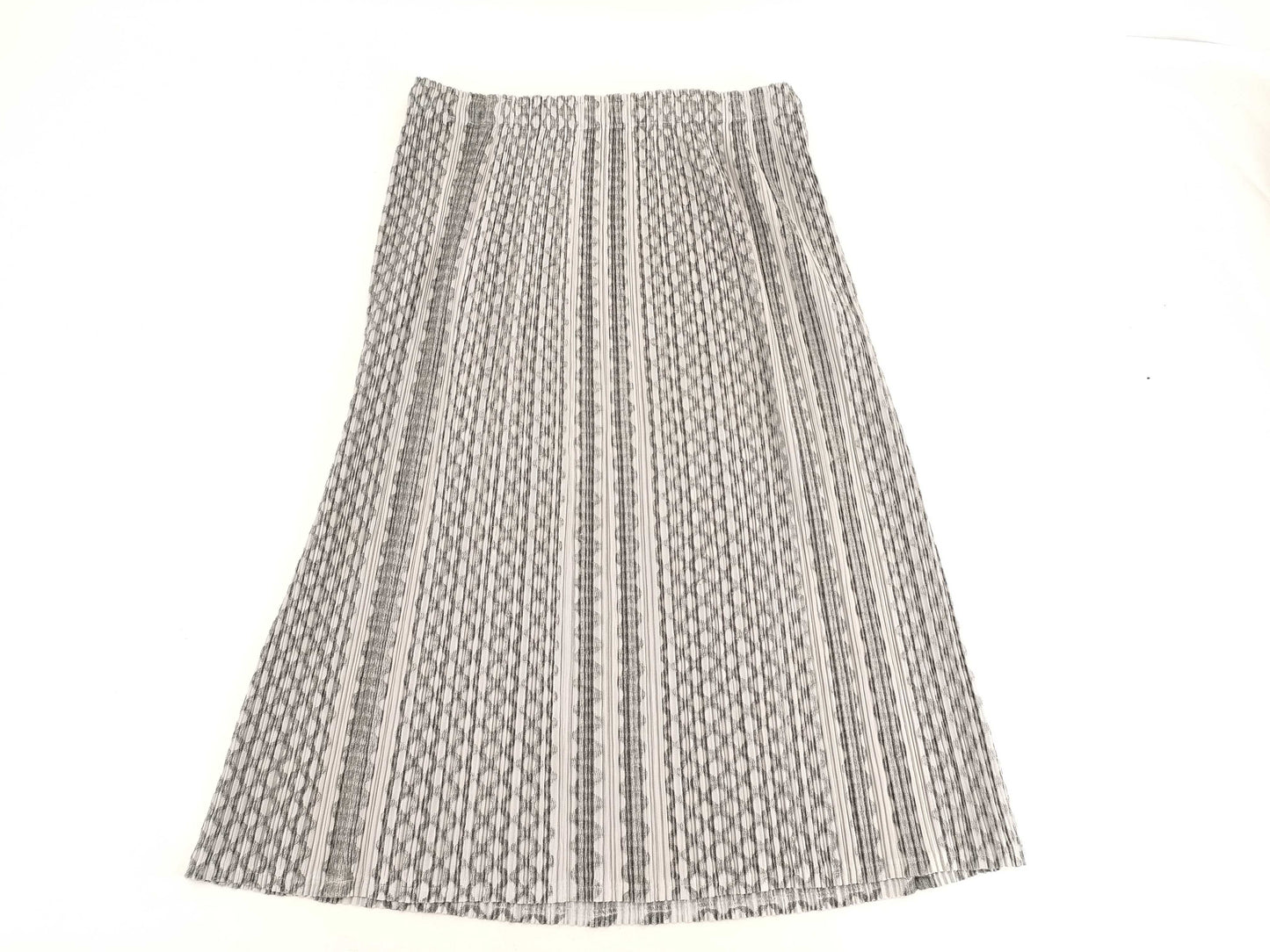 PLEATS PLEASE Pleats Please all-over print skirt