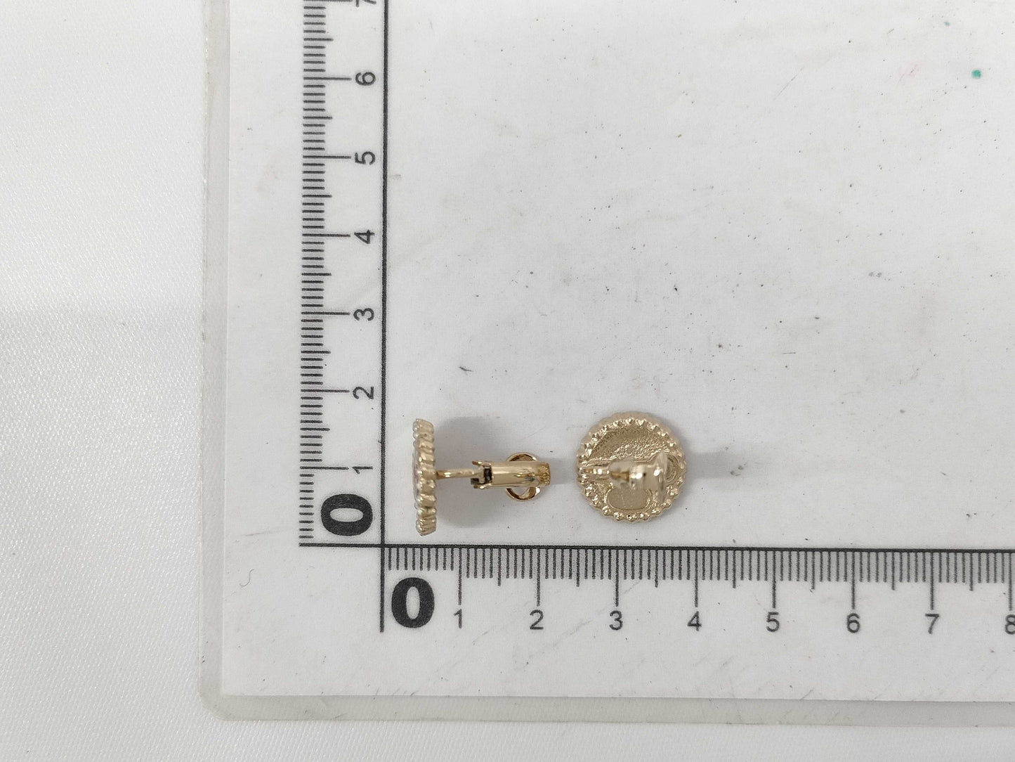 CHANEL 19C Coco Mark LA PAUSE F Pearl Round GP Earrings