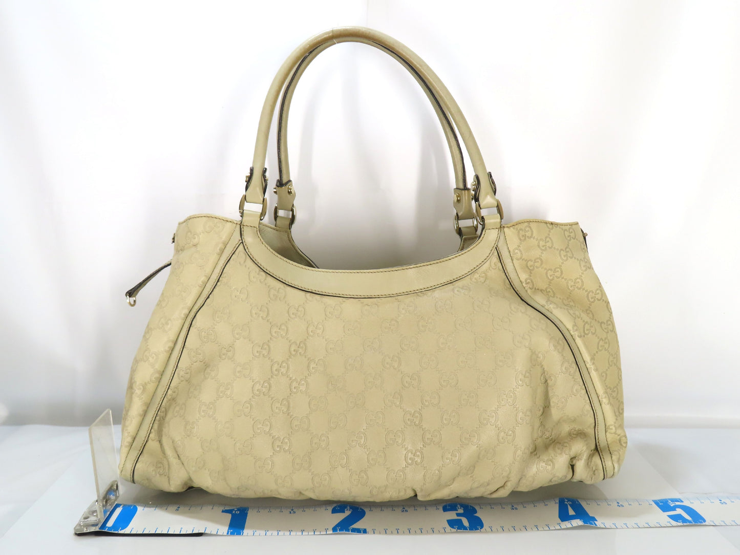 GUCCI Guccissima Abby D-Ring One-Shoulder Bag Off-White Shoulder Bag
