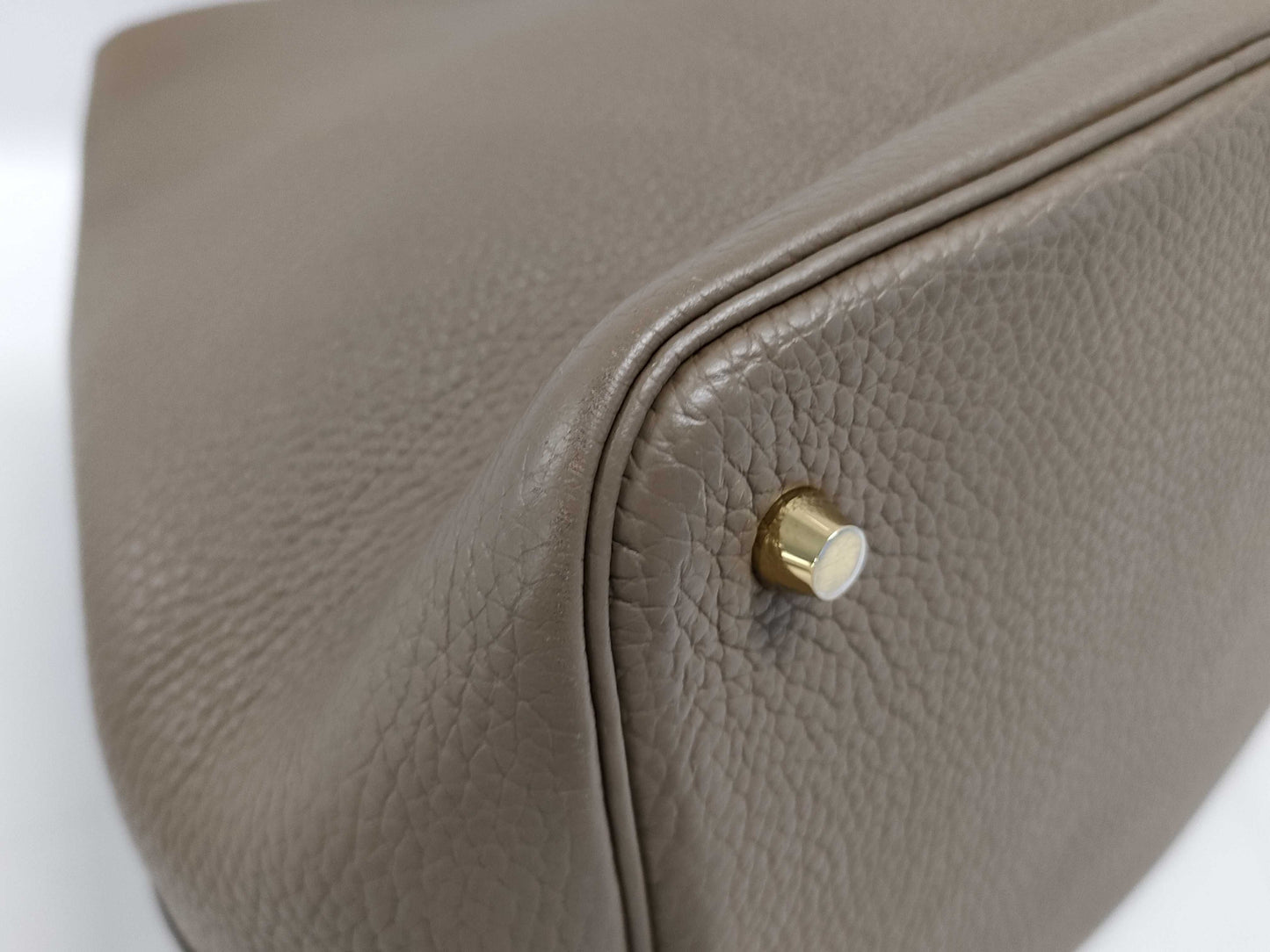 HERMES Picotin Lock 22MM Taurillon Clemence Etoupe Leather Handbag with Gold Hardware, Z Stamp, Authentically Repaired
