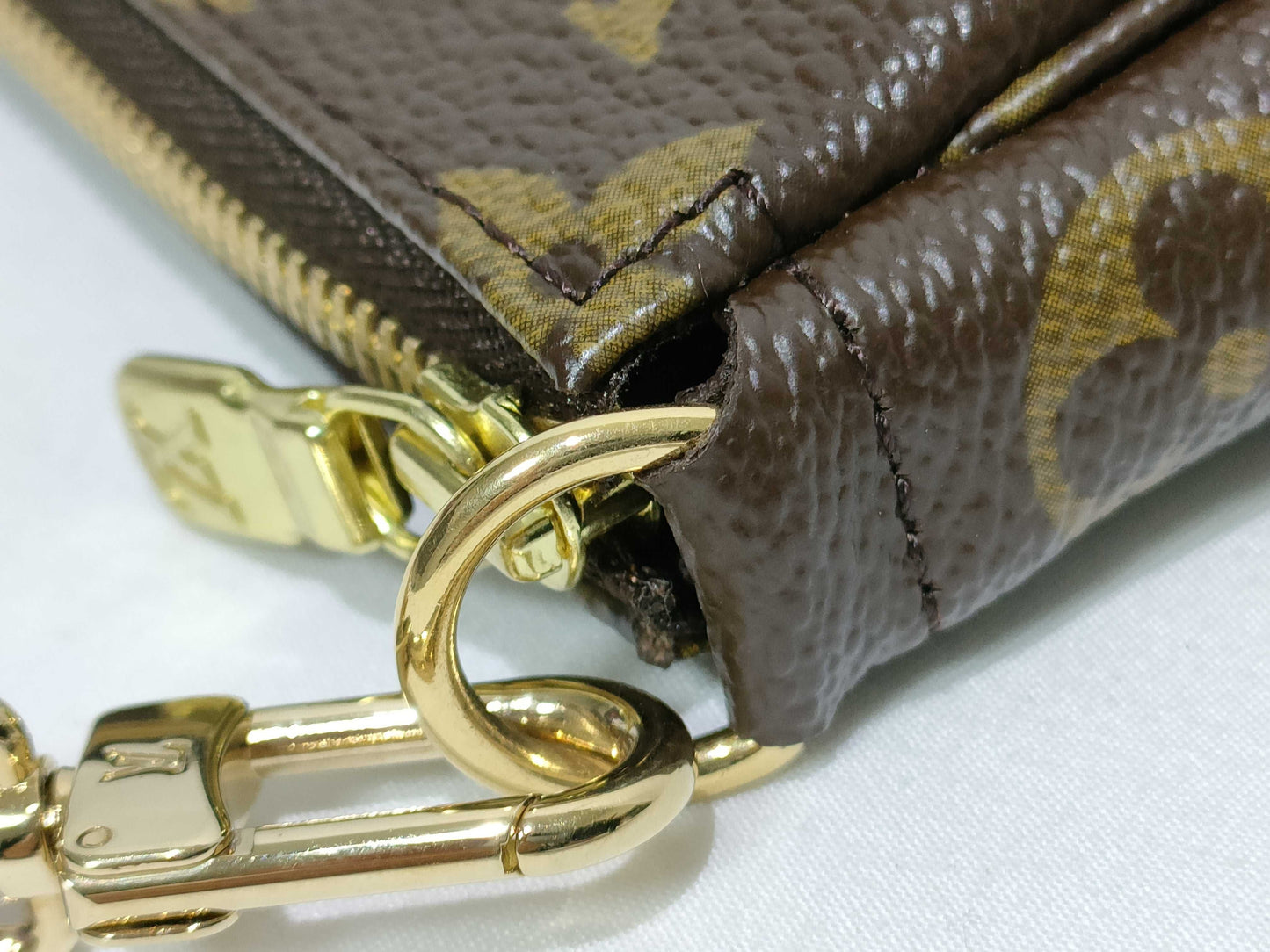 LOUIS VUITTON Monogram Panda Pochette Accessoires M51981 VI0094 Handbag