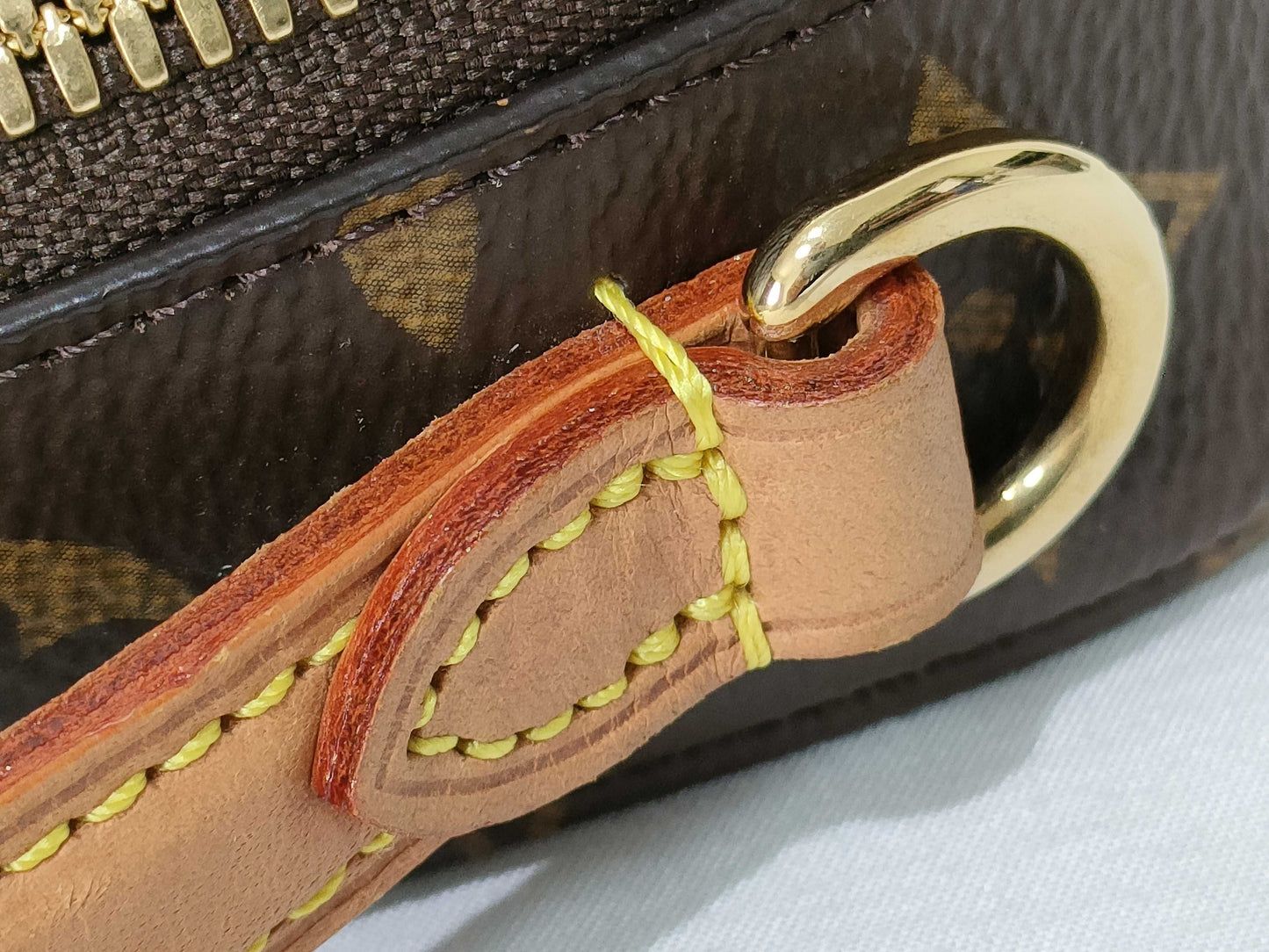 LOUIS VUITTON Monogram Utility Crossbody M80446 Shoulder Bag