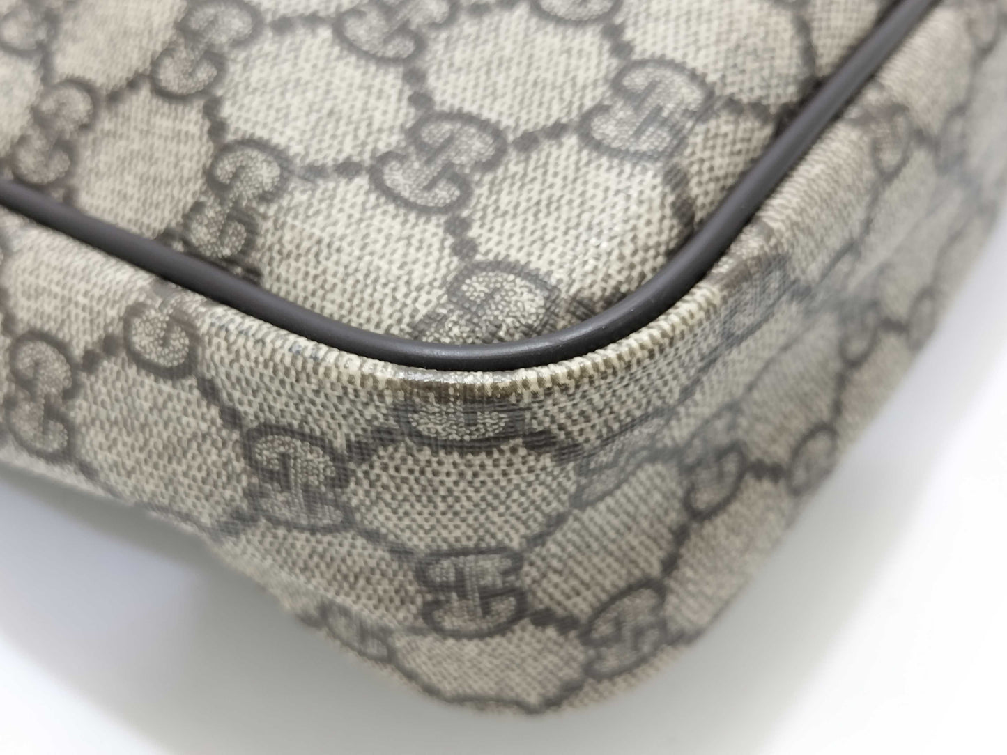 GUCCI GG Supreme Gucci Shoulder Bag GG Shoulder Bag