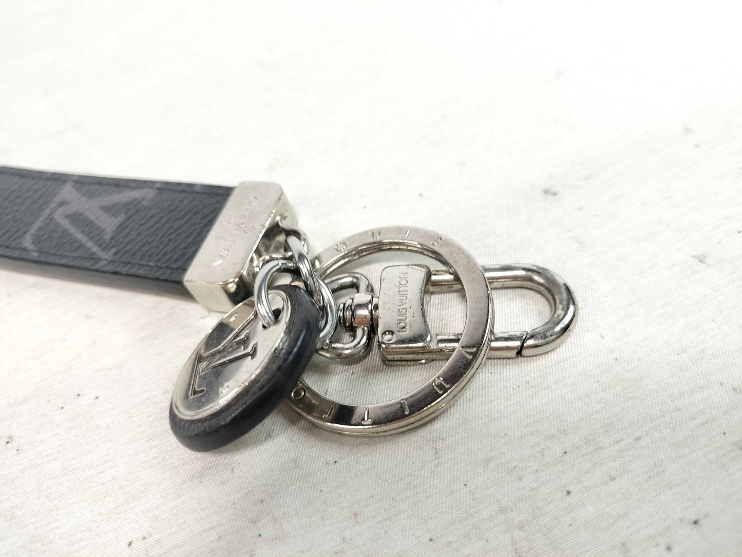 LOUIS VUITTON M80237 Porte-Clés LV Club PVC and Leather Key Ring Accessory Key Case/Key Holder