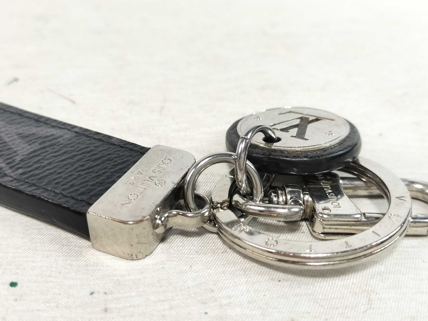 LOUIS VUITTON M80237 Porte-Clés LV Club PVC and Leather Key Ring Accessory Key Case/Key Holder